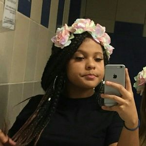 Meet your Posher, Atianna